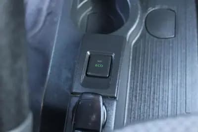 Vendo Renault Kangoo 2019 - 8456 EUR, 175000 km - AUTO.MOTO.pt