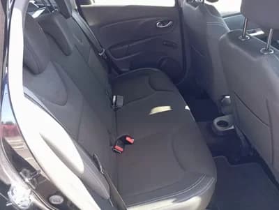 Sell Renault Clio Sport Tourer 2019 - 9990 EUR, 186806 km - AUTO.MOTO.pt