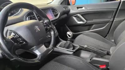 Sell Peugeot 308 SW 2018 - 10800 EUR, 175000 km - AUTO.MOTO.pt