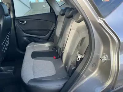 Vendo Renault Captur 2019 - 16990 EUR, 90898 km - AUTO.MOTO.pt