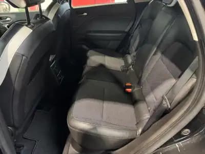 Vendo Renault Captur 2021 - 19250 EUR, 93431 km - AUTO.MOTO.pt