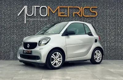 Sell Smart Fortwo Cabrio 2018 - 10750 EUR, 80000 km - AUTO.MOTO.pt
