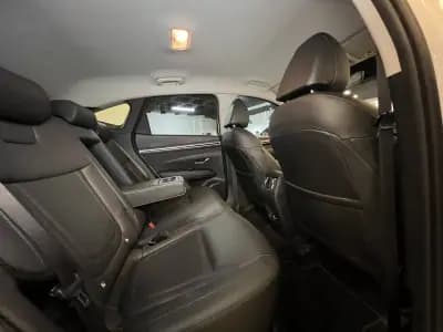 Vendo Hyundai Tucson 2024 - 31990 EUR, 24000 km - AUTO.MOTO.pt