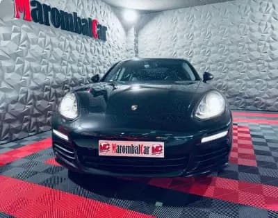 Vendo Porsche Panamera 2014 - 37990 EUR, 220436 km - AUTO.MOTO.pt