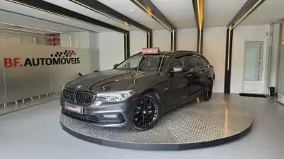 Vendo BMW 520 2018 - 23900 EUR, 284762 km - AUTO.MOTO.pt