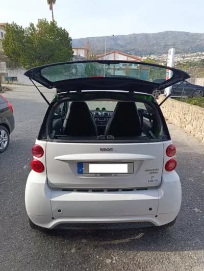 Vendo Smart Fortwo Cabrio 2015 - 8990 EUR, 75000 km - AUTO.MOTO.pt