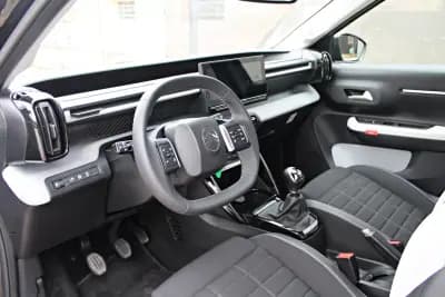 Sell Citroën C3 2025 - 18450 EUR, 20555 km - AUTO.MOTO.pt