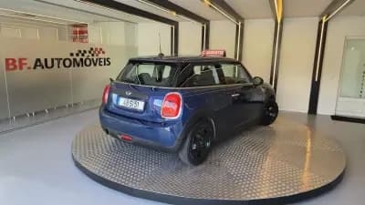 Vendo MINI 2014 - 10900 EUR, 209521 km - AUTO.MOTO.pt