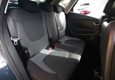 Sell Renault Captur 2015 - 12990 EUR, 130000 km - AUTO.MOTO.pt