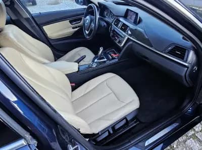 Vendo BMW 320 2013 - 18999 EUR, 129000 km - AUTO.MOTO.pt