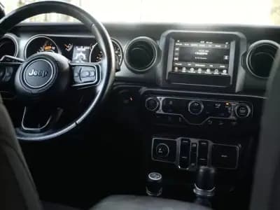 Vendo Jeep Wrangler Unlimited 2019 - 64900 EUR, 48974 km - AUTO.MOTO.pt