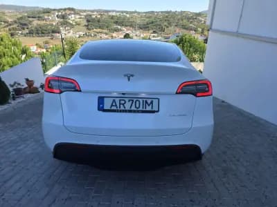 Vendo Tesla Model Y 2022 - 37000 EUR, 90000 km - AUTO.MOTO.pt