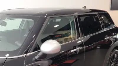 Vendo MINI Clubman 2018 - 12750 EUR, 286464 km - AUTO.MOTO.pt