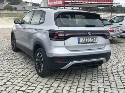 Vendo Volkswagen T-Cross 2021 - 17950 EUR, 62537 km - AUTO.MOTO.pt