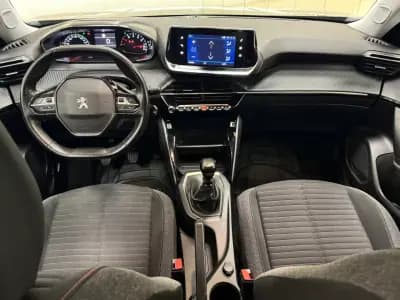 Vendo Peugeot 2008 2021 - 17890 EUR, 103000 km - AUTO.MOTO.pt