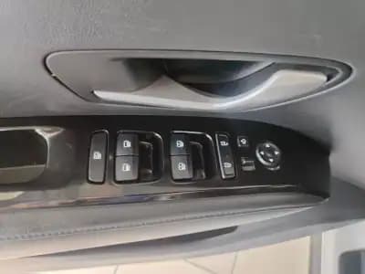 Sell Hyundai Tucson 2022 - 22250 EUR, 111000 km - AUTO.MOTO.pt