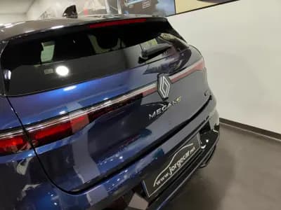 Vendo Renault Mégane E-Tech 2023 - 26500 EUR, 45000 km - AUTO.MOTO.pt