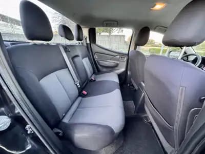 Sell Mitsubishi L200 2016 - 18500 EUR, 327000 km - AUTO.MOTO.pt