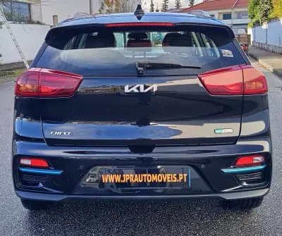 Vendo Kia e-Niro 2022 - 23490 EUR, 65800 km - AUTO.MOTO.pt
