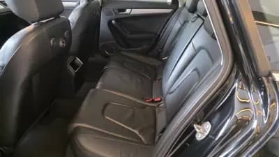 Vendo Audi A4 2011 - 13900 EUR, 186139 km - AUTO.MOTO.pt