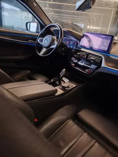 Vendo BMW 530 2022 - 38750 EUR, 79463 km - AUTO.MOTO.pt