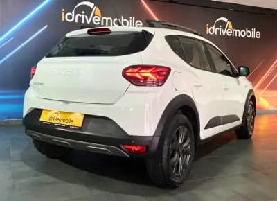 Vendo Dacia Sandero 2023 - 15900 EUR, 58259 km - AUTO.MOTO.pt