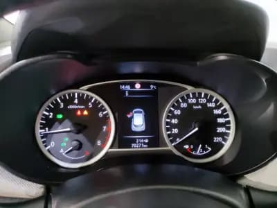 Vendo Nissan Micra 2018 - 11490 EUR, 70000 km - AUTO.MOTO.pt