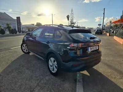 Vendo Volkswagen Taigo 2024 - 20500 EUR, 42266 km - AUTO.MOTO.pt
