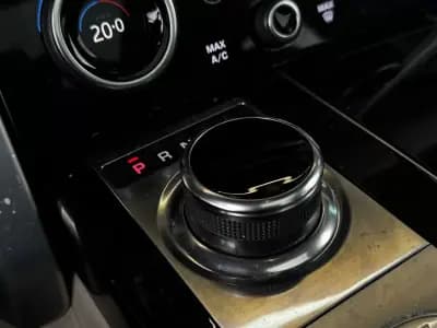 Vendo Land Rover Range Rover 2020 - 79990 EUR, 85300 km - AUTO.MOTO.pt