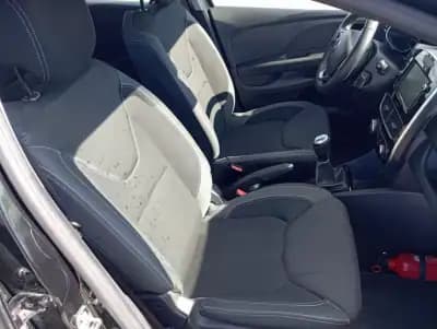 Sell Renault Clio Sport Tourer 2019 - 9990 EUR, 186806 km - AUTO.MOTO.pt