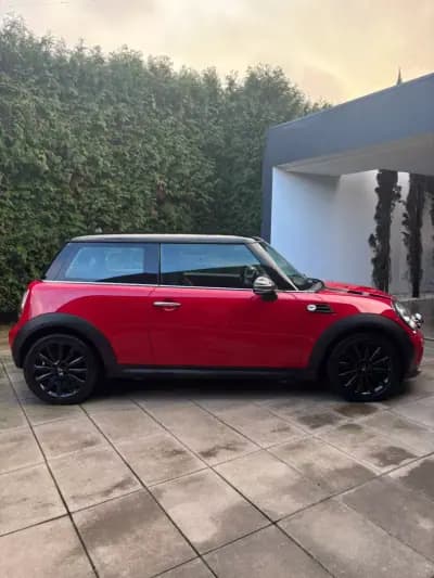 Vendo MINI One 2011 - 9750 EUR, 167000 km - AUTO.MOTO.pt