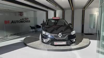 Sell Renault Mégane 2017 - 13900 EUR, 106866 km - AUTO.MOTO.pt