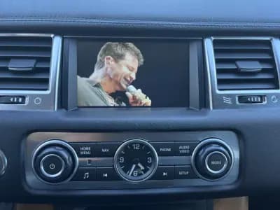 Vendo Land Rover Range Rover Sport 2012 - 28500 EUR, 164300 km - AUTO.MOTO.pt