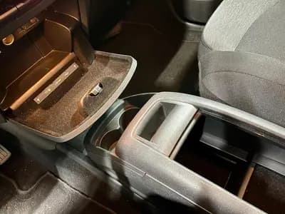 Vendo Citroën C4 Spacetourer 2020 - 24980 EUR, 65900 km - AUTO.MOTO.pt