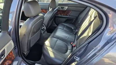 Sell Jaguar XF 2008 - 11900 EUR, 231206 km - AUTO.MOTO.pt