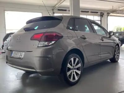 Sell Citroën C4 2016 - 10900 EUR, 147000 km - AUTO.MOTO.pt