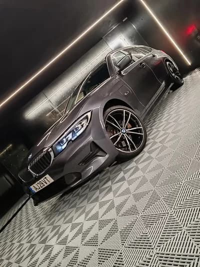 Vendo BMW 320 2021 - 26750 EUR, 123834 km - AUTO.MOTO.pt