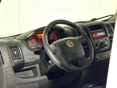 Vendo Fiat Ducato 2019 - 23990 EUR, 81877 km - AUTO.MOTO.pt