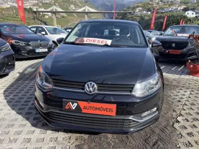 Vendo Volkswagen Polo 2017 - 12950 EUR, 128700 km - AUTO.MOTO.pt