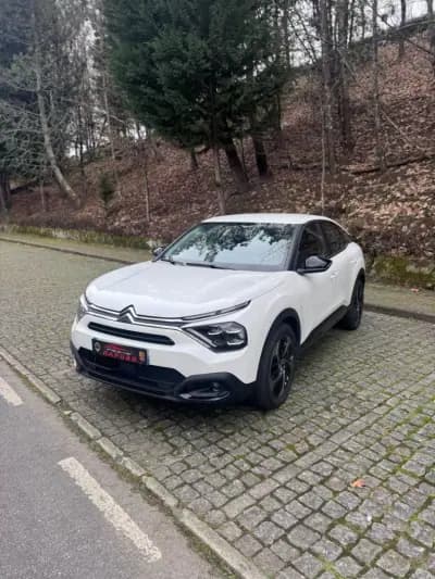 Vendo Citroën C4 2023 - 21500 EUR, 141295 km - AUTO.MOTO.pt