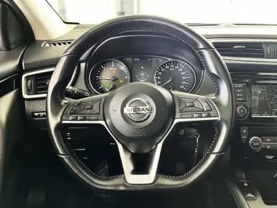 Vendo Nissan Qashqai 2019 - 19600 EUR, 106352 km - AUTO.MOTO.pt