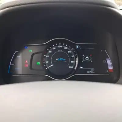 Vendo Hyundai Kauai 2020 - 19250 EUR, 121000 km - AUTO.MOTO.pt