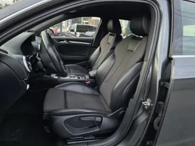 Sell Audi A3 Sportback 2017 - 18990 EUR, 164000 km - AUTO.MOTO.pt