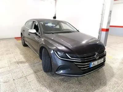 Vendo Volkswagen Arteon Shooting Brake 2021 - 25900 EUR, 113390 km - AUTO.MOTO.pt