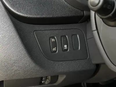 Vendo Renault Kangoo 2012 - 7300 EUR, 232000 km - AUTO.MOTO.pt