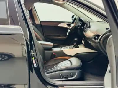 Vendo Audi A6 Avant 2011 - 14950 EUR, 197000 km - AUTO.MOTO.pt