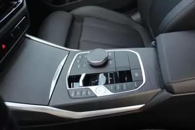 Vendo BMW 330 2025 - 54980 EUR, 18652 km - AUTO.MOTO.pt