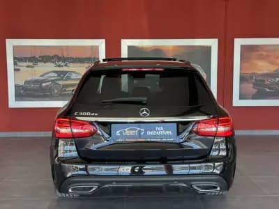Vendo Mercedes-Benz C 300 2019 - 34990 EUR, 79215 km - AUTO.MOTO.pt