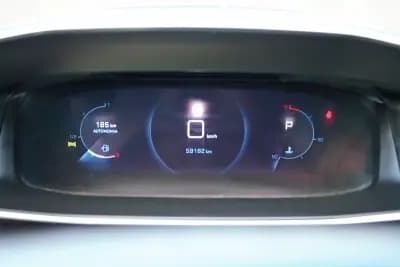 Sell Peugeot 2008 2022 - 24750 EUR, 59182 km - AUTO.MOTO.pt