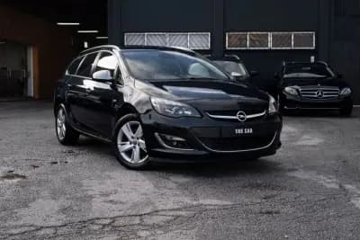 Sell Opel Astra Sports Tourer 2015 - 7999 EUR, 278000 km - AUTO.MOTO.pt